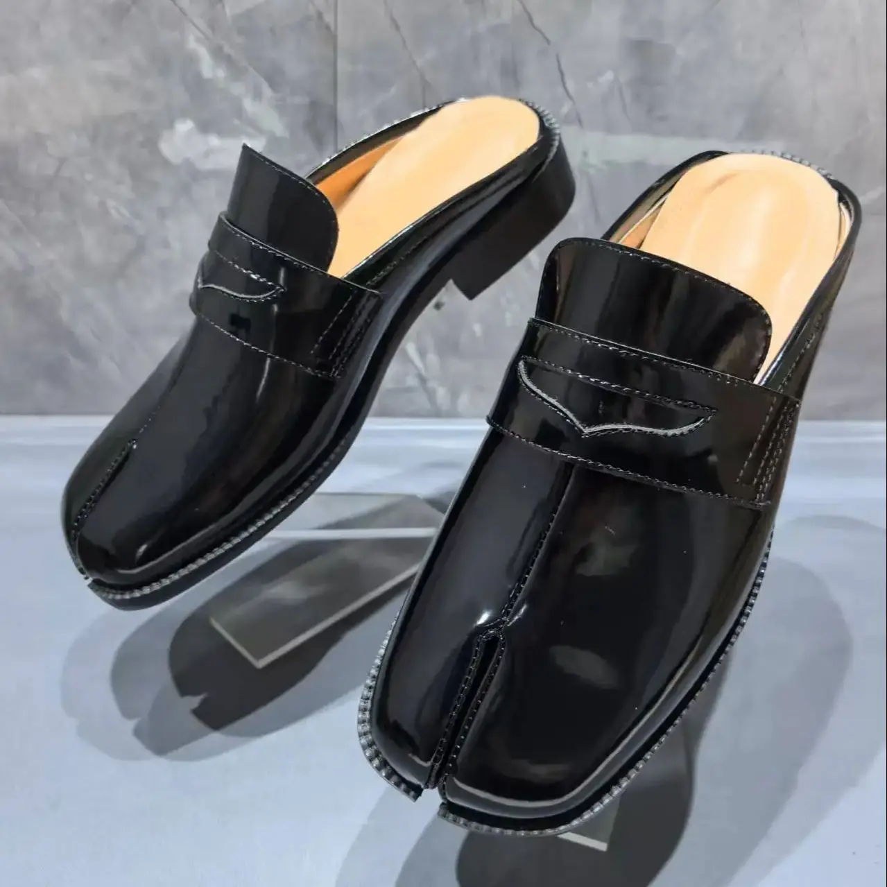 Men'S Shoes With Toes - Męskie klapki Tabi z dzielonym palcem,