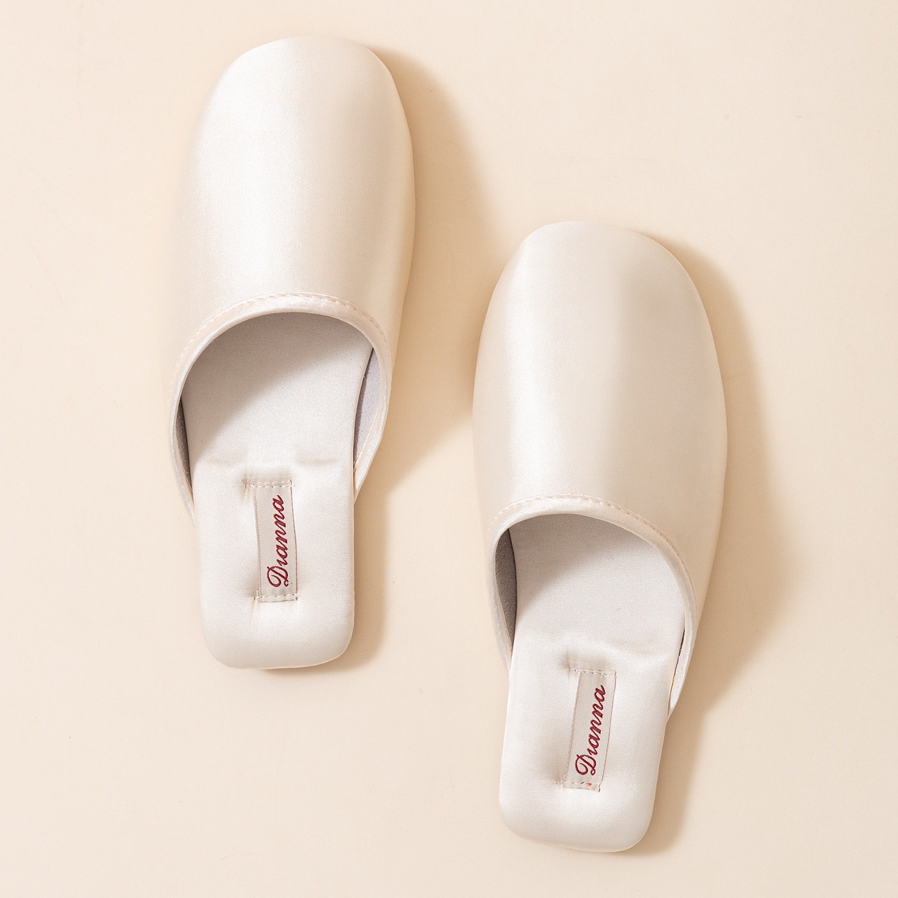 Jednokolorowe modne jedwabne k – Men Shoes Red Tape recenzja i cena