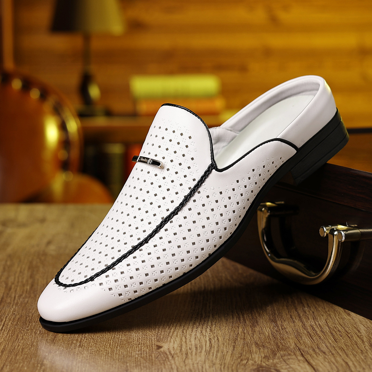 Męskie czerwono-biało-żółto-ni – Men Shoes Red Tape recenzja i cena