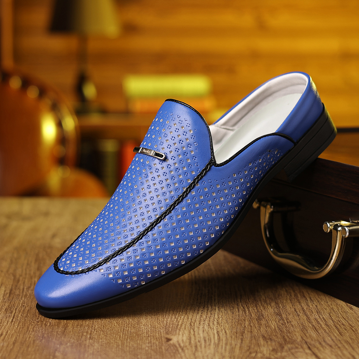 Męskie czerwono-biało-żółto-ni – Men Shoes Red Tape recenzja i cena